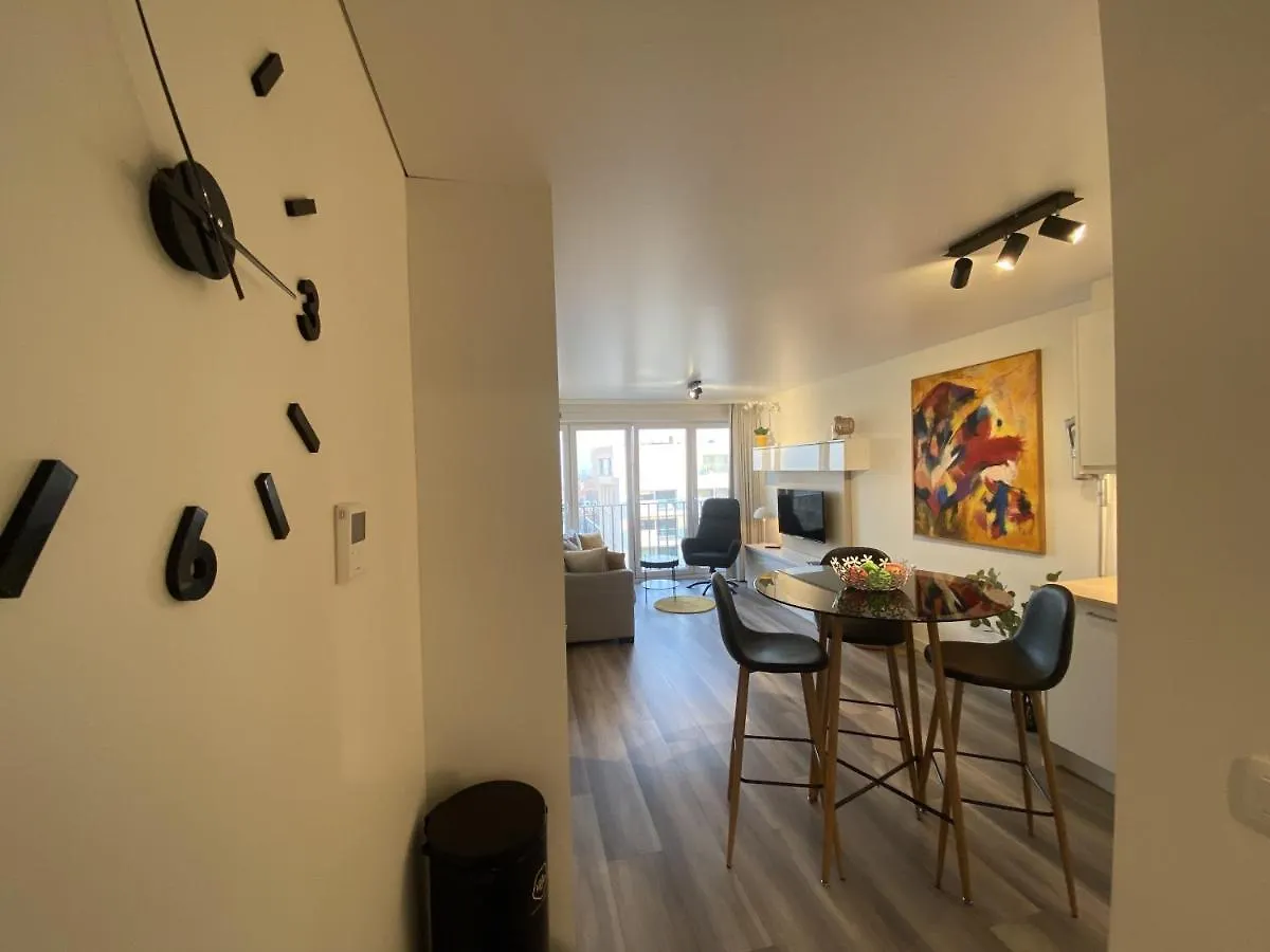Moderne studio aan zee Appartement Oostende België
